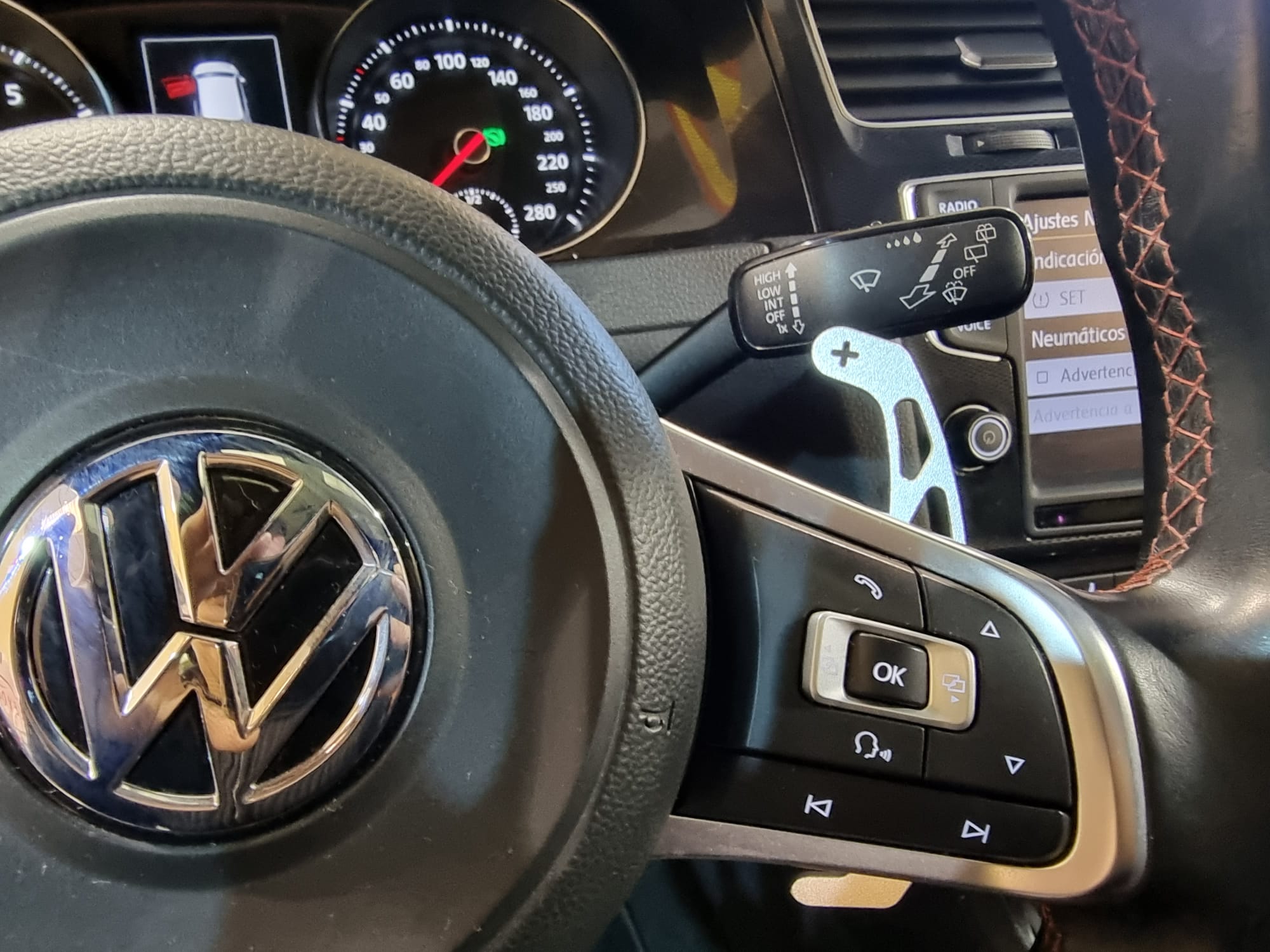 Volkswagen GOLF 2.0 TSI GTI DSG 220 MK7