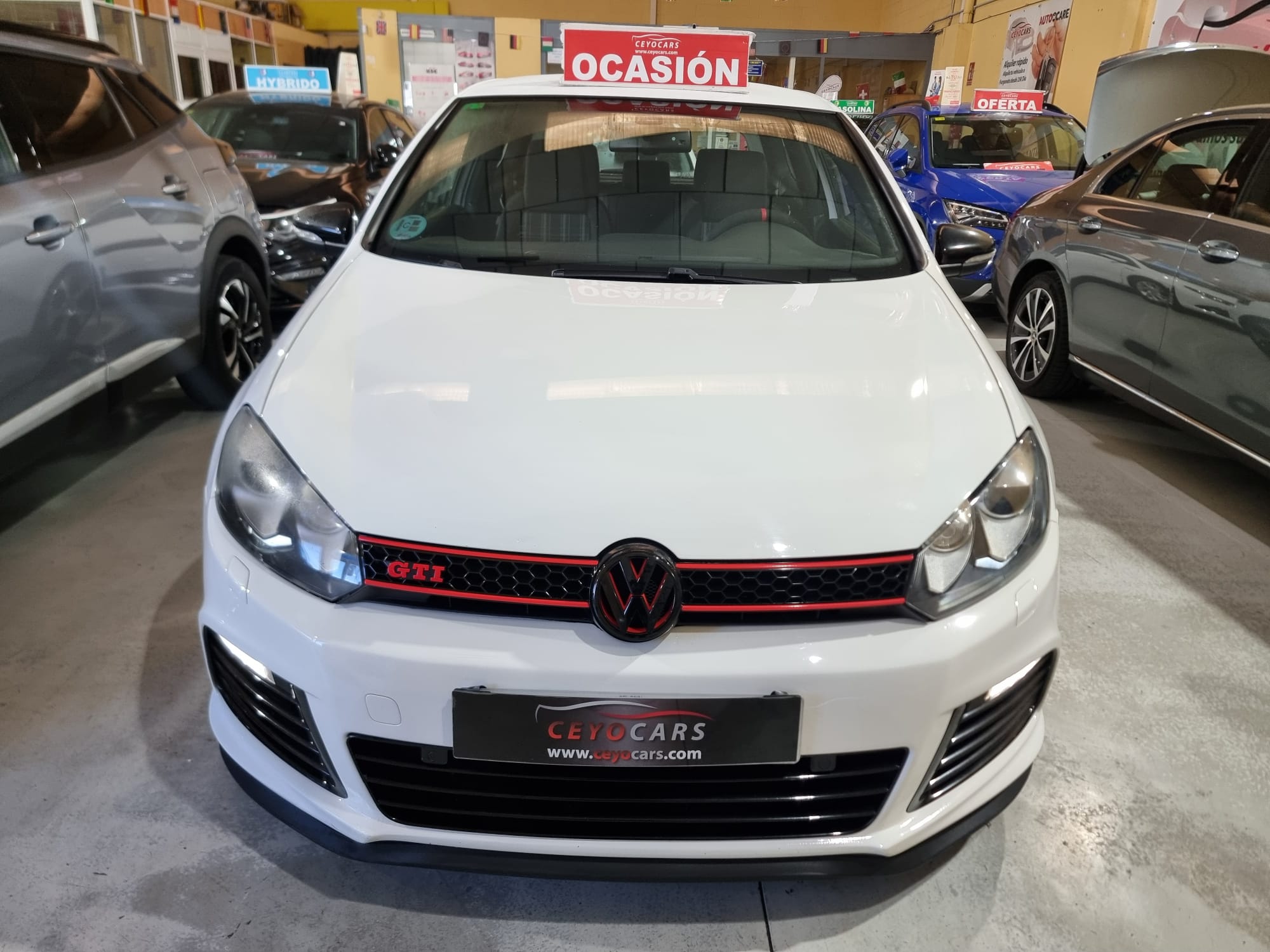 Volkswagen Golf VI 2.0 GTi Hatchback 211 CV