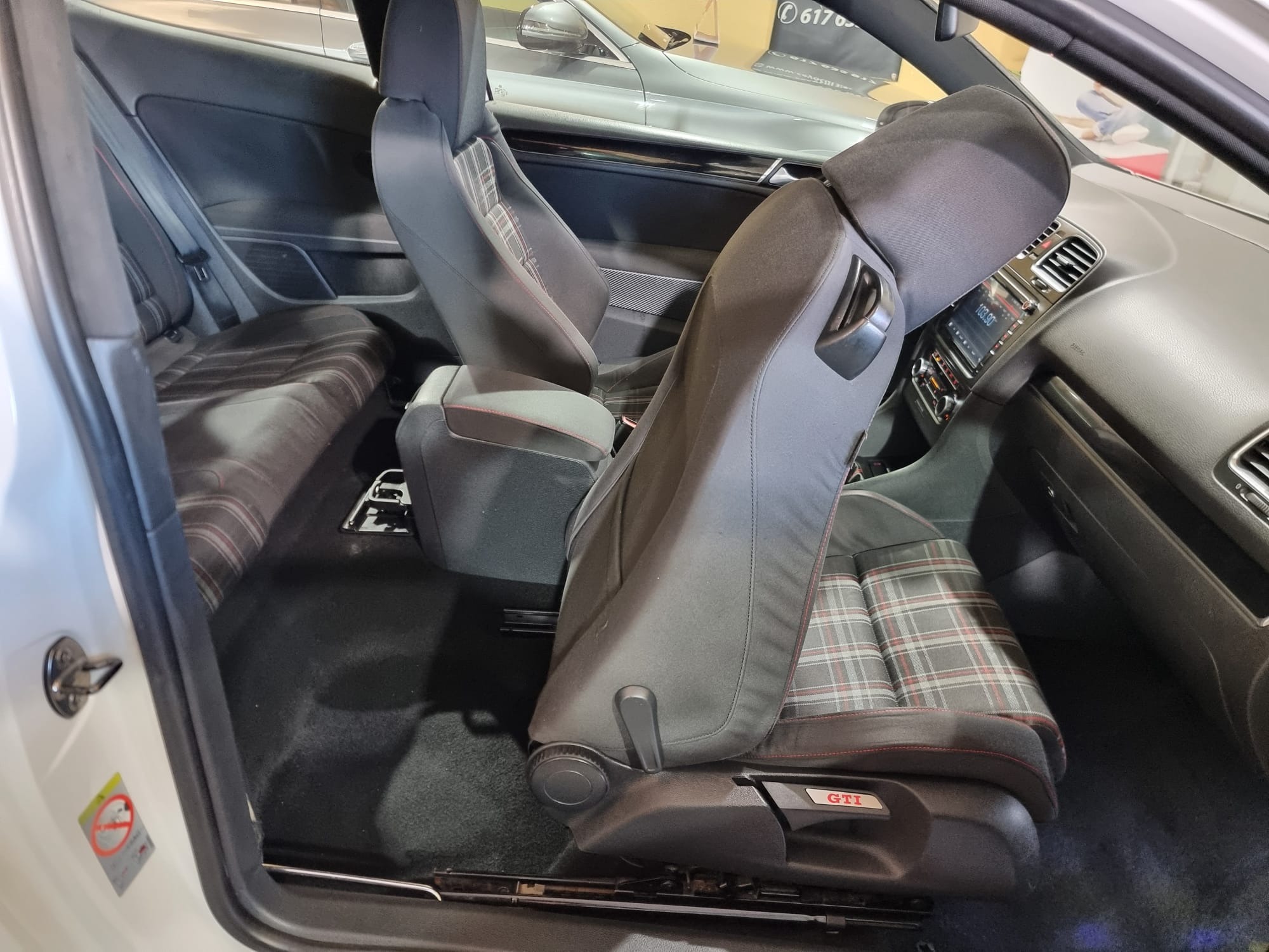 Volkswagen Golf VI 2.0 GTi Hatchback 211 CV