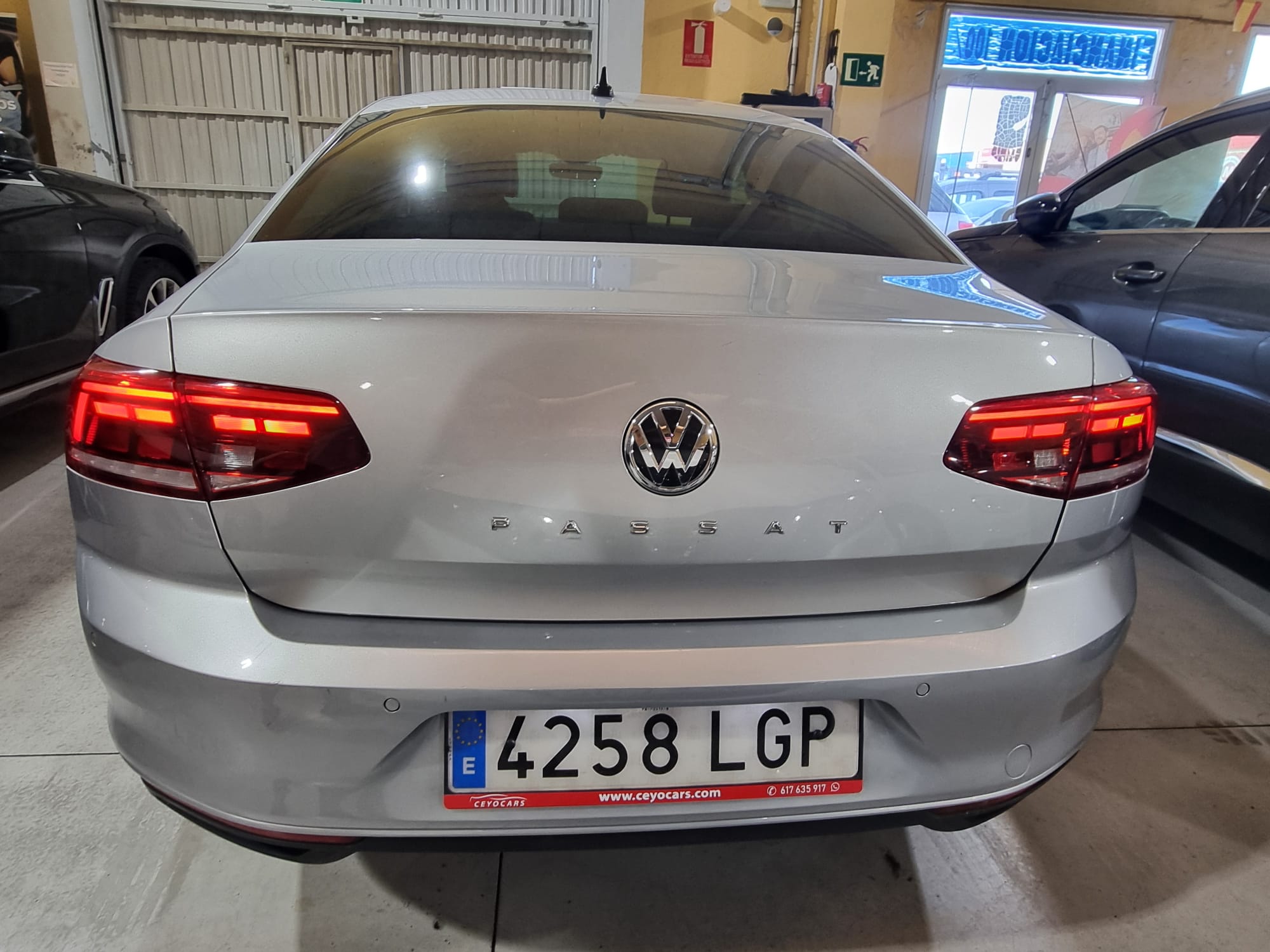 Volkswagen Passat 1.6TDI EXECUTIVE DSG7 120 CV