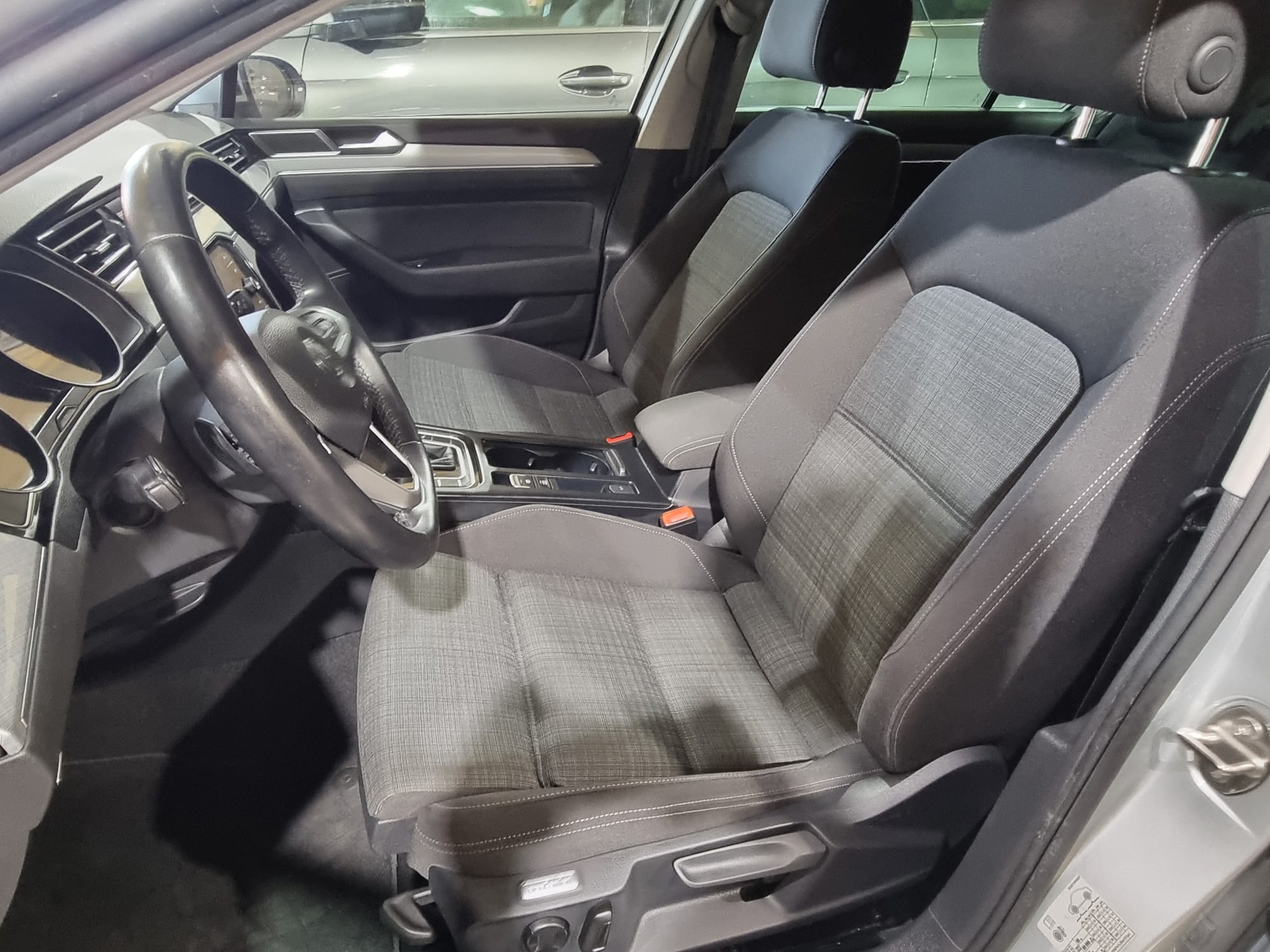 Volkswagen Passat 1.6TDI EXECUTIVE DSG7 120 CV