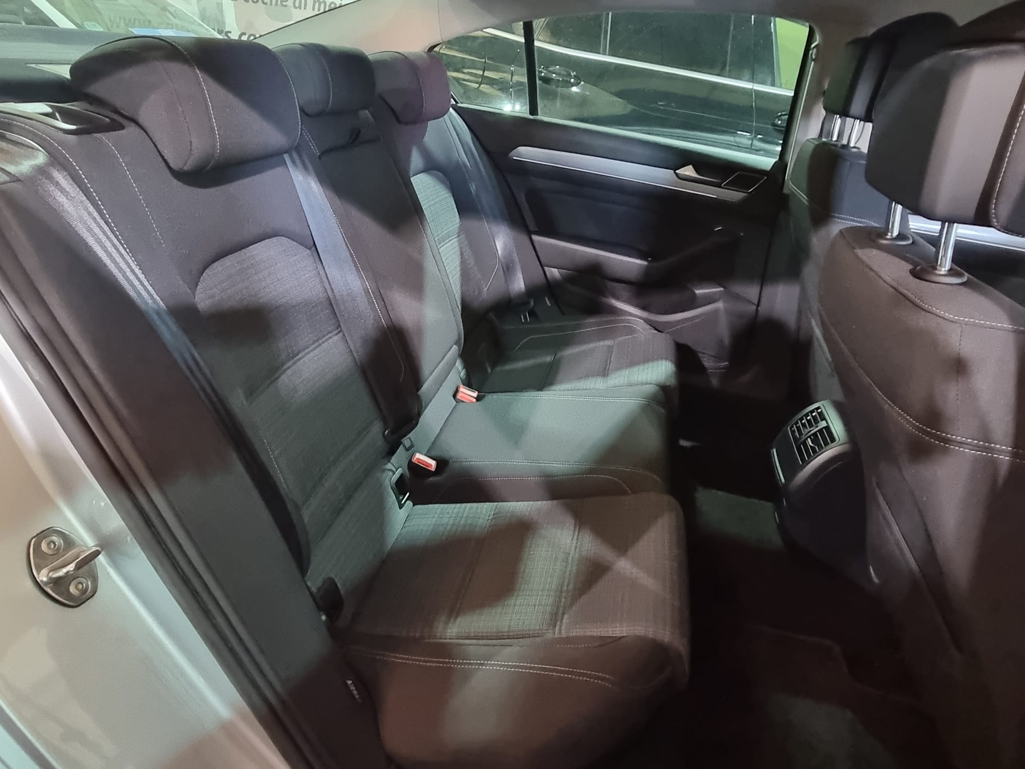 Volkswagen Passat 1.6TDI EXECUTIVE DSG7 120 CV