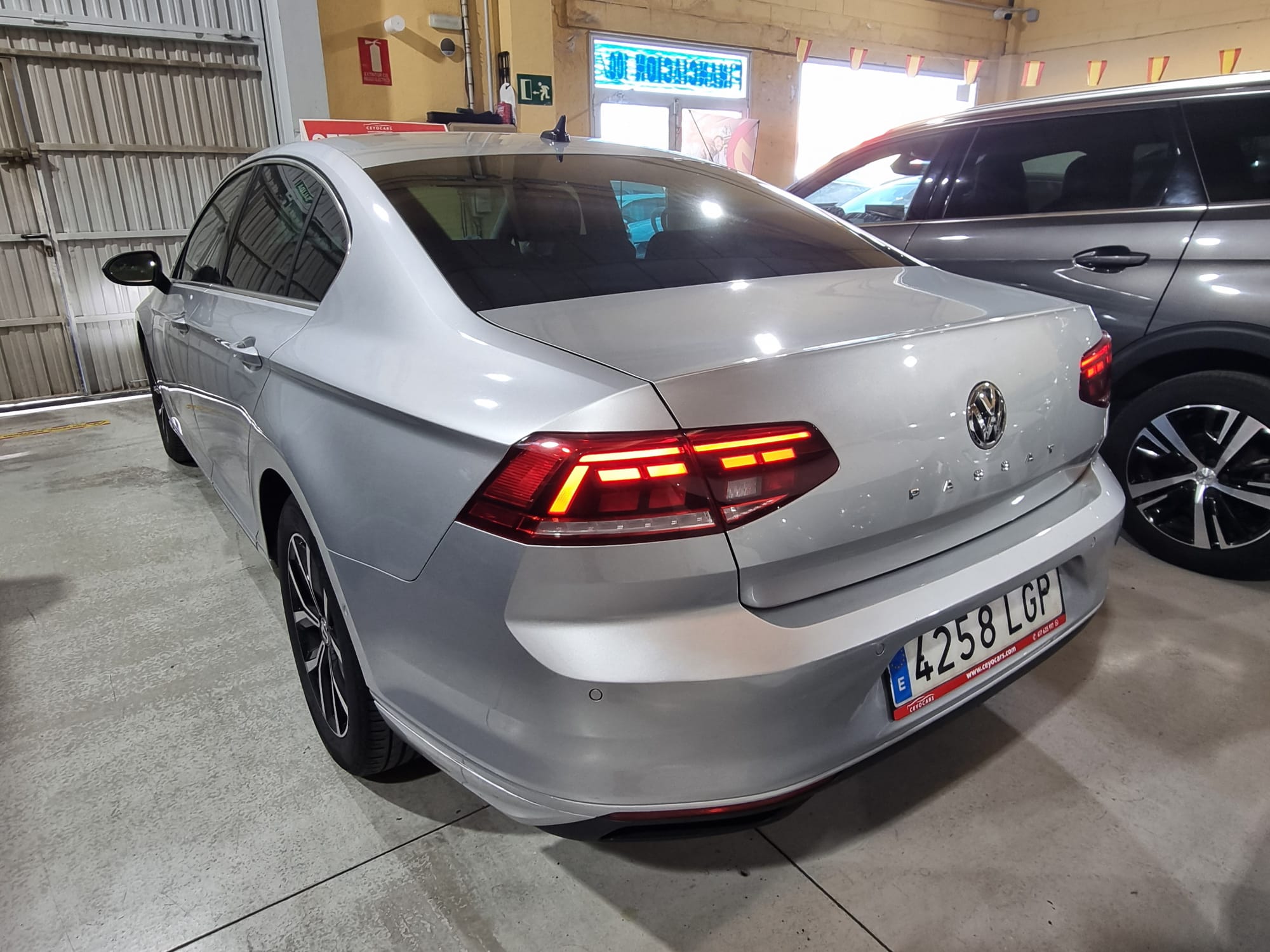 Volkswagen Passat 1.6TDI EXECUTIVE DSG7 120 CV