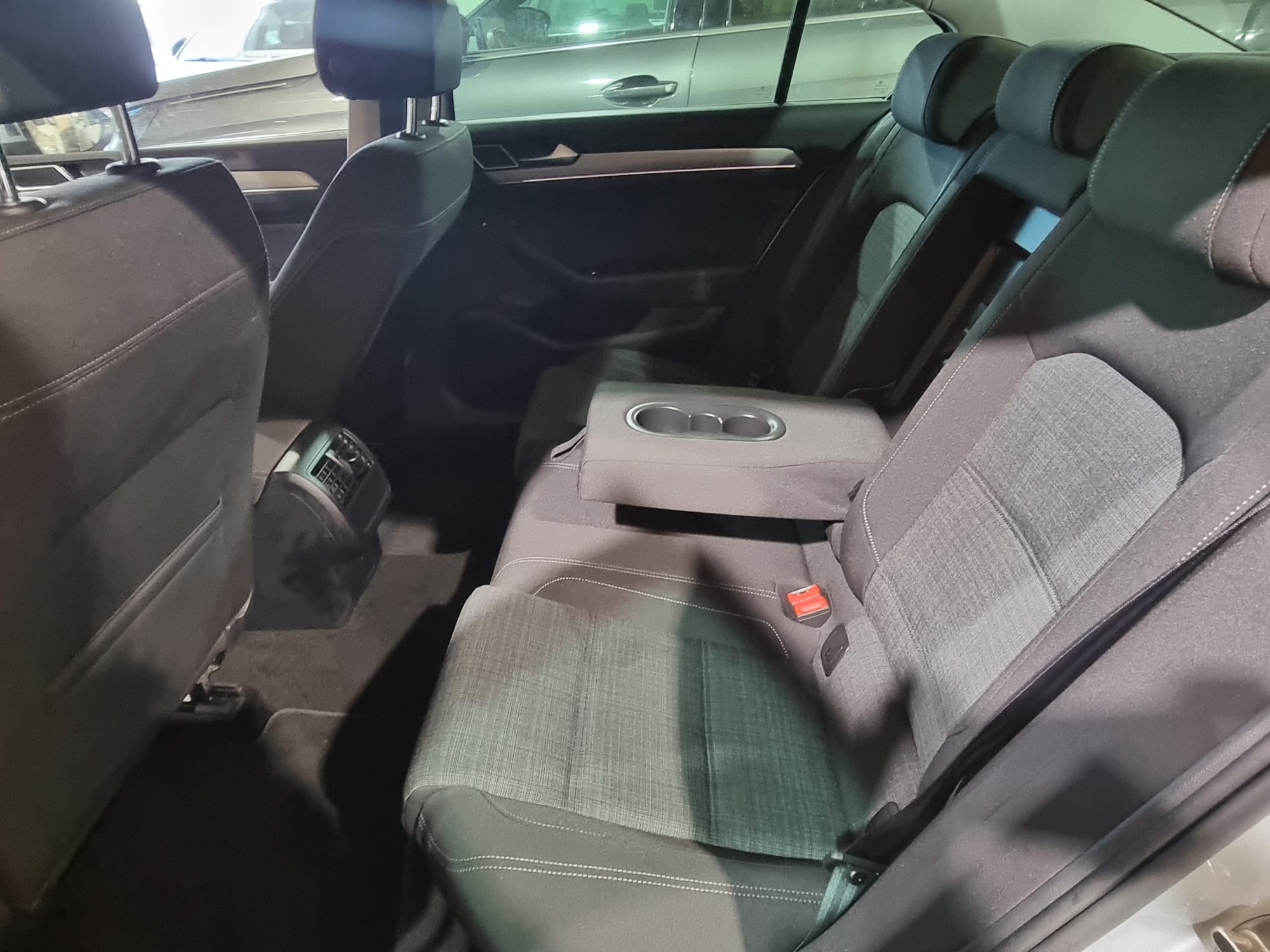 Volkswagen Passat 1.6TDI EXECUTIVE DSG7 120 CV