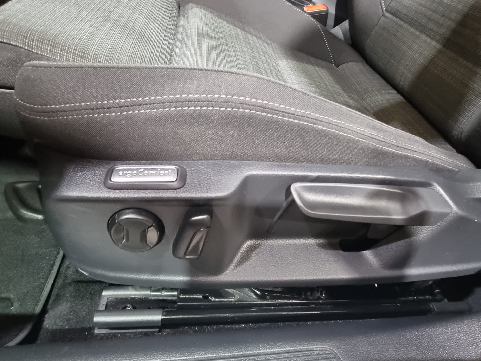 Volkswagen Passat 1.6TDI EXECUTIVE DSG7 120 CV
