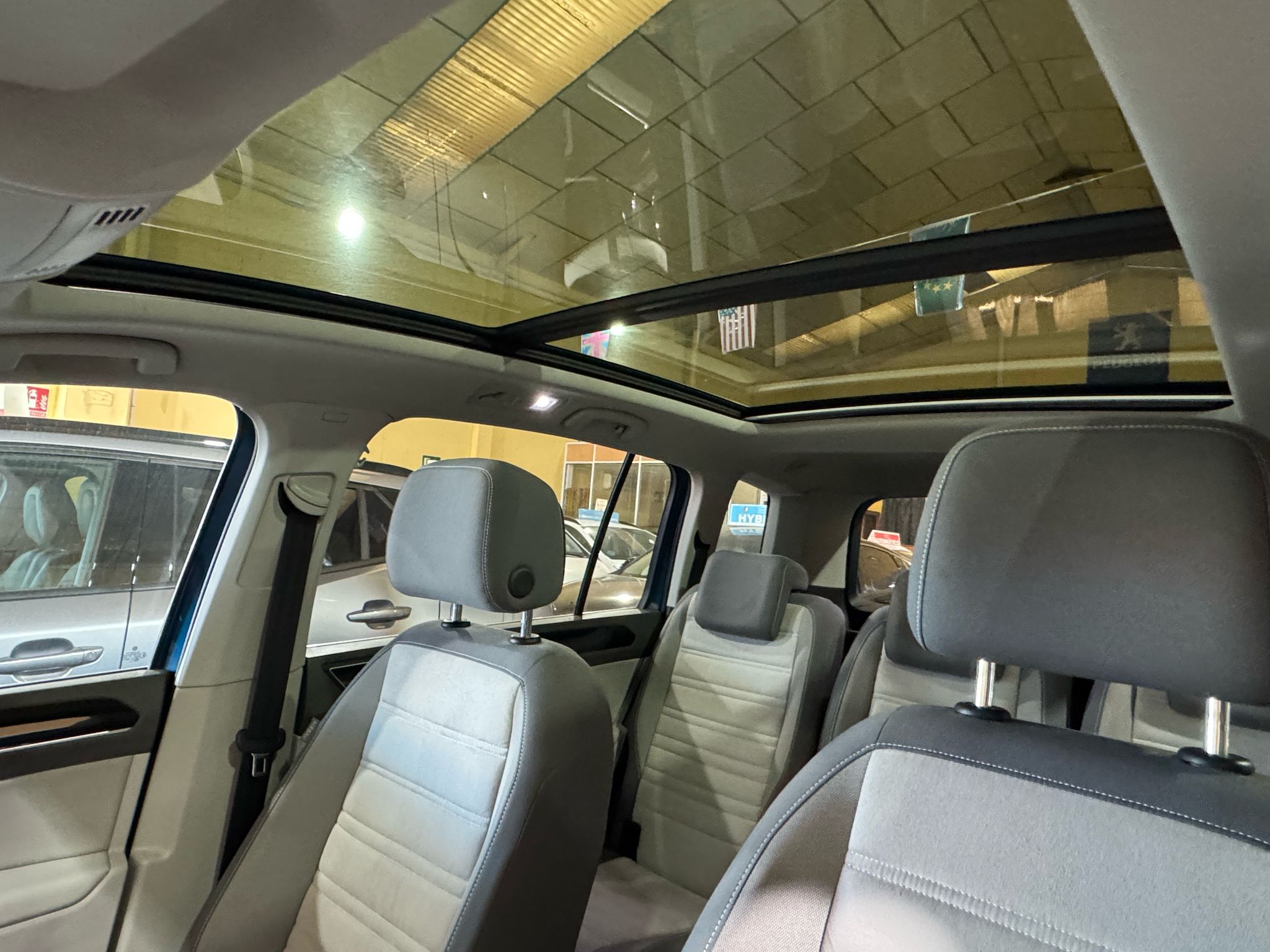 Volkswagen Touran Sport 2.0TDI CR BMT DSG